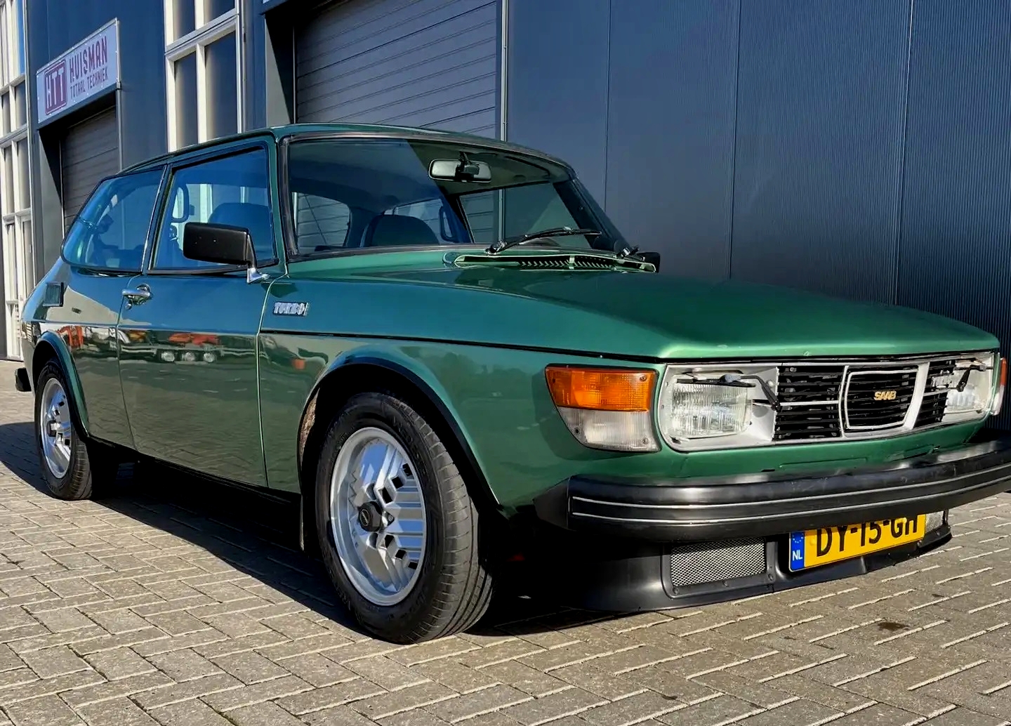 Image of Saab 99